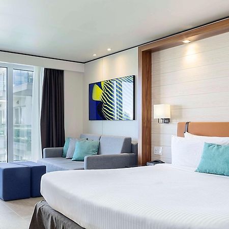 Sonesta Maho Beach All Inclusive Resort Casino & Spa Exteriör bild