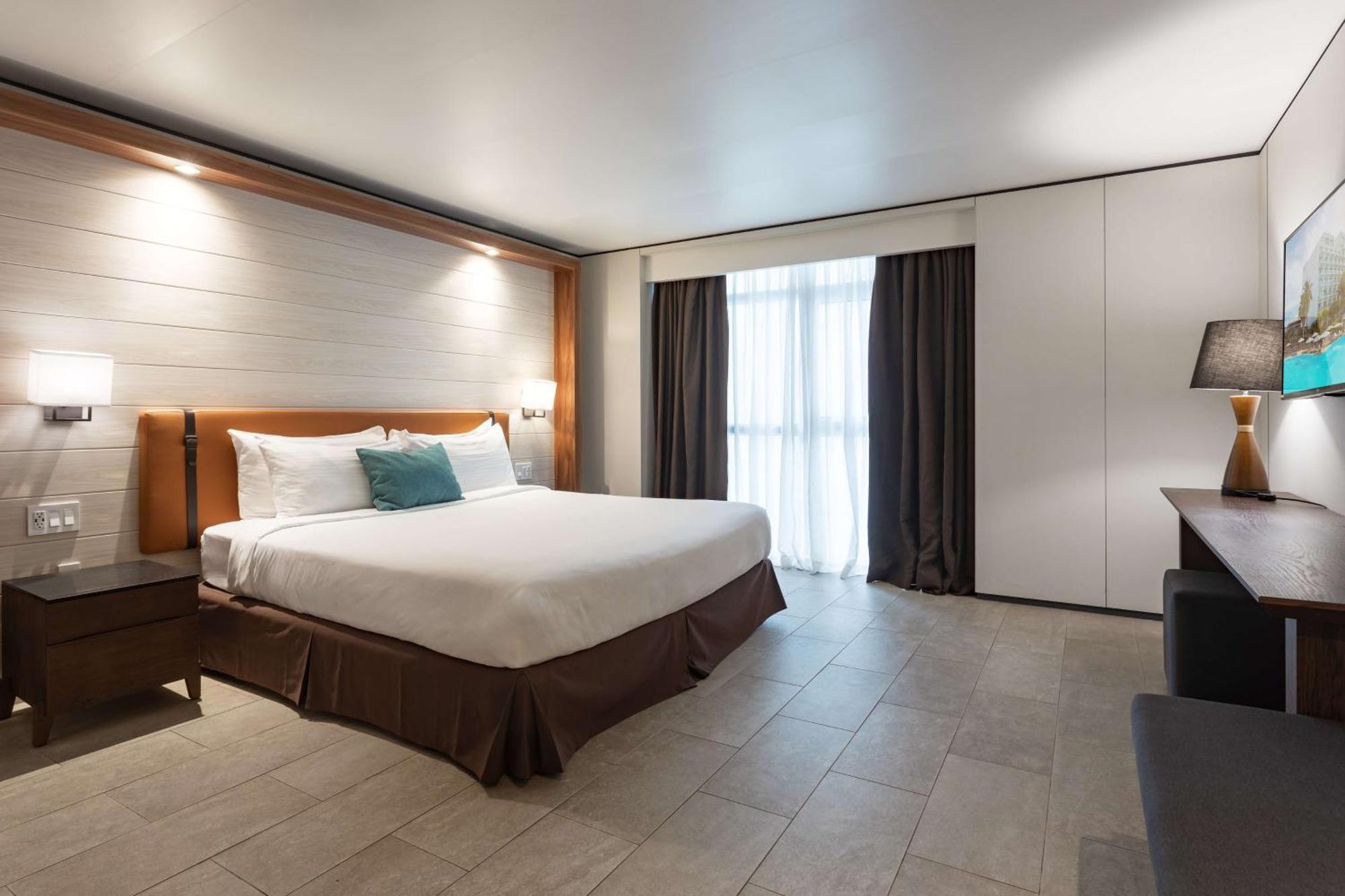 Sonesta Maho Beach All Inclusive Resort Casino & Spa Exteriör bild