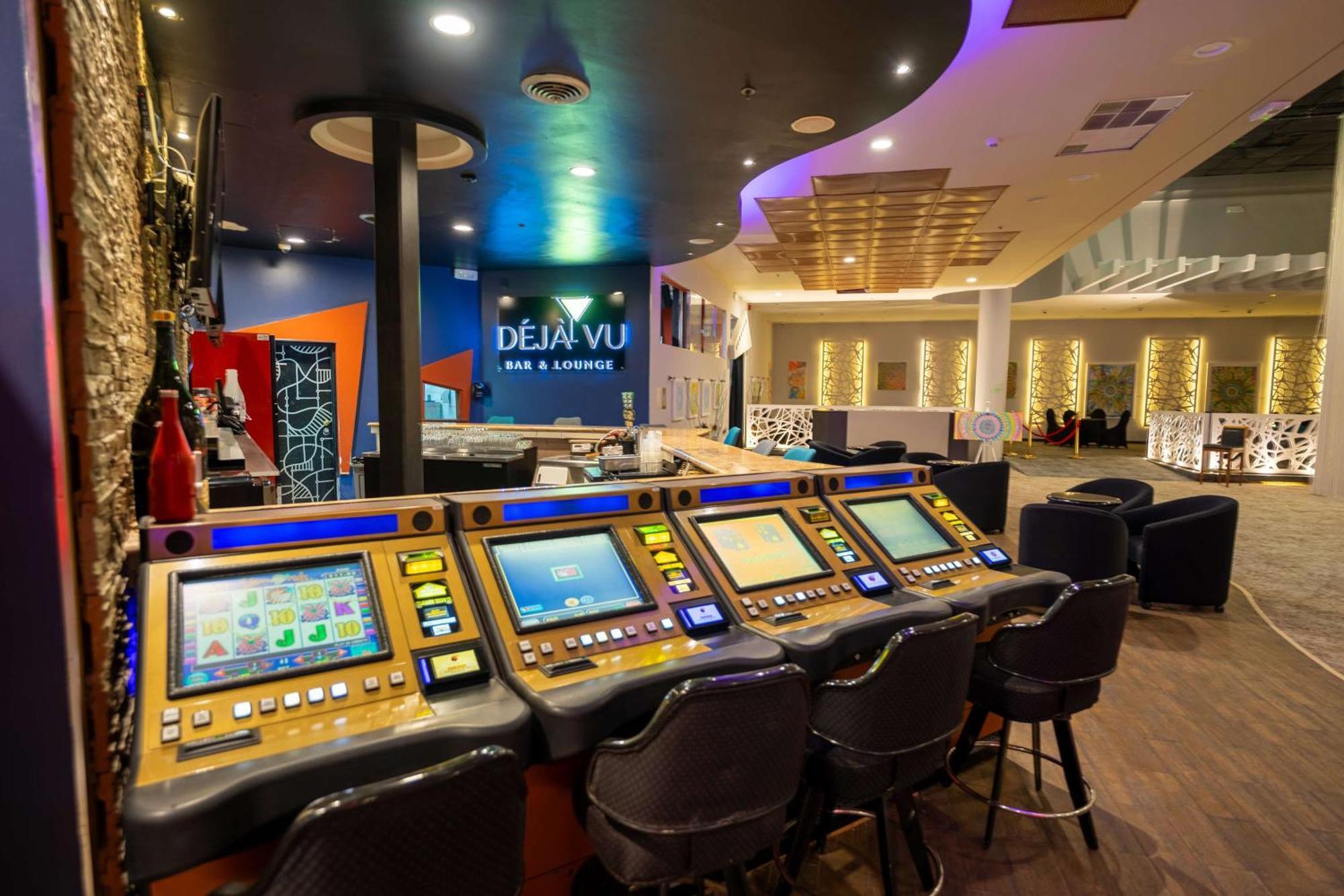Sonesta Maho Beach All Inclusive Resort Casino & Spa Exteriör bild