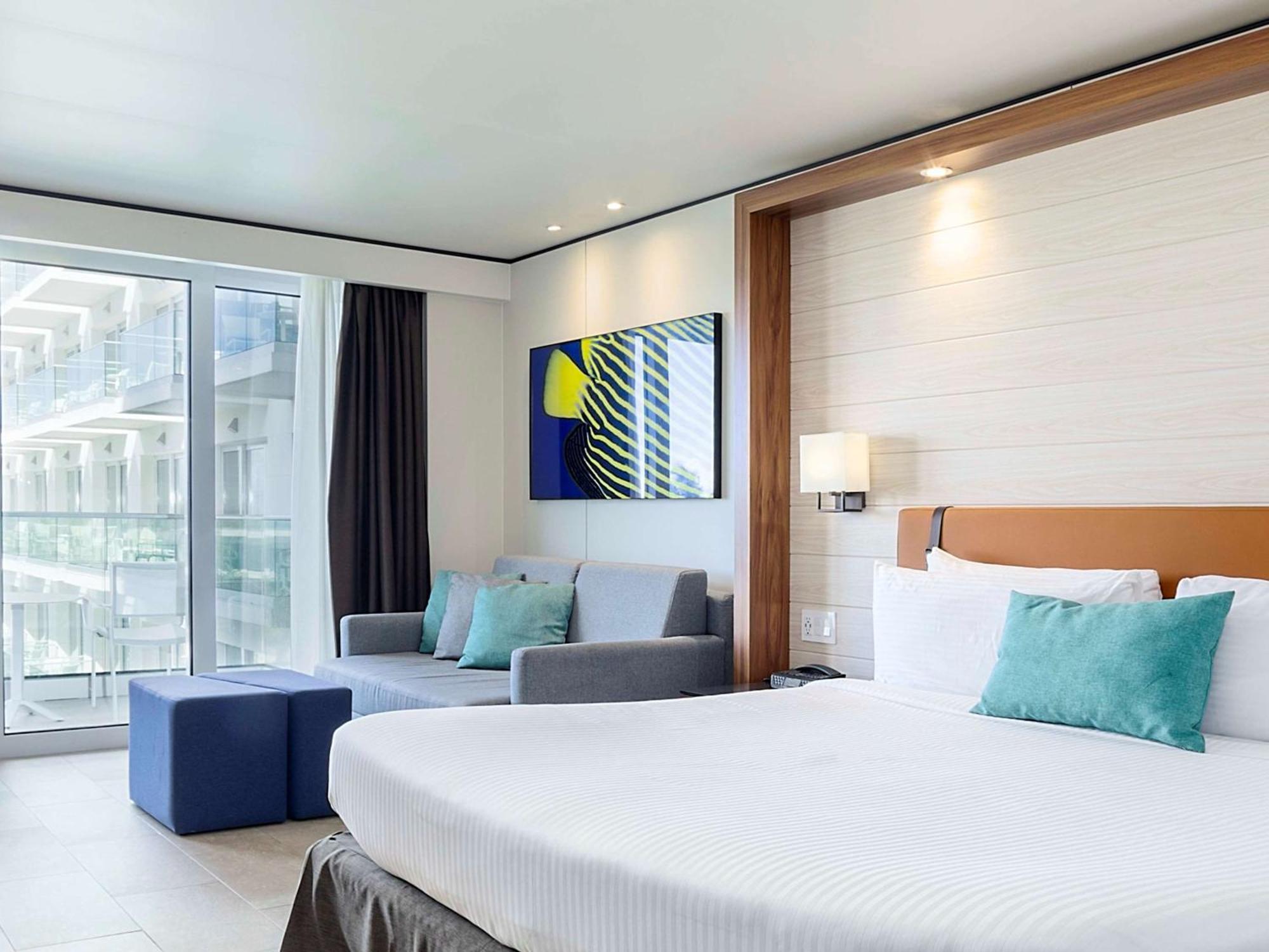 Sonesta Maho Beach All Inclusive Resort Casino & Spa Exteriör bild