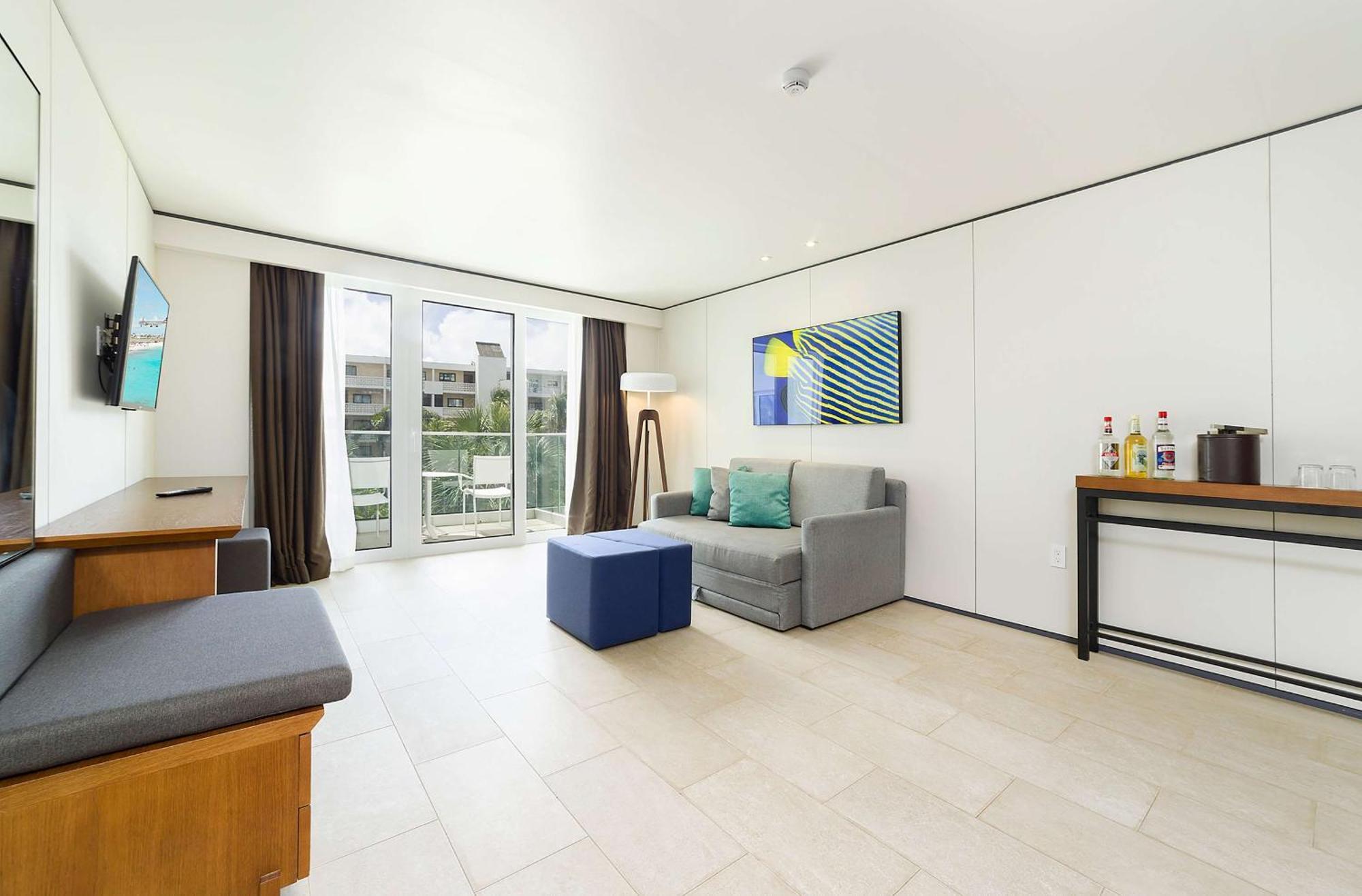 Sonesta Maho Beach All Inclusive Resort Casino & Spa Exteriör bild