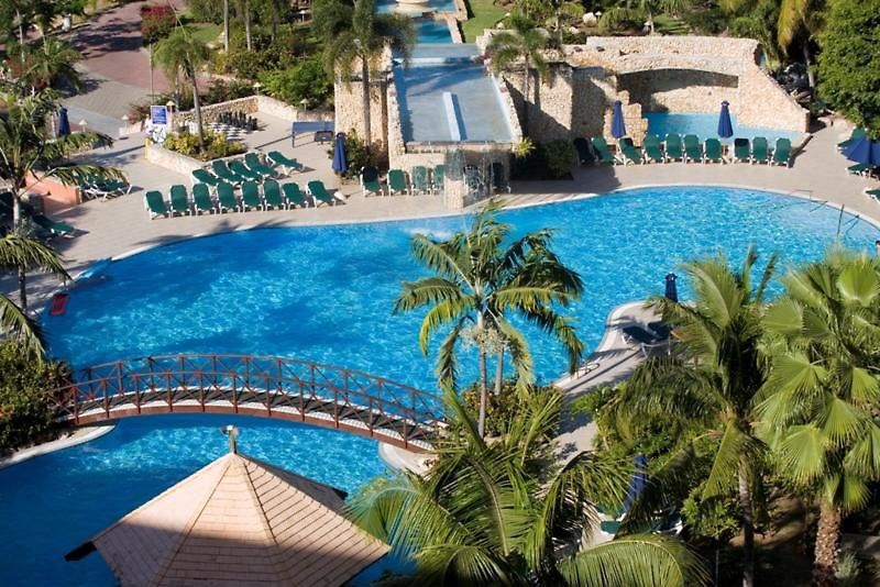 Sonesta Maho Beach All Inclusive Resort Casino & Spa Exteriör bild